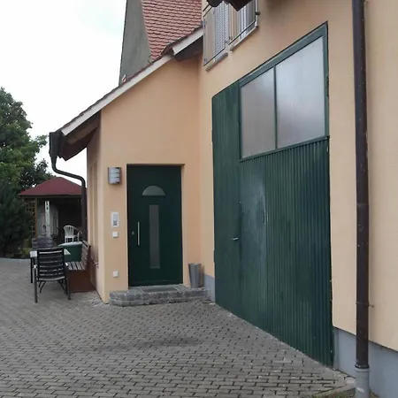 Fewrienwohnung Naehe Nuernberg Apartment Neuendettelsau